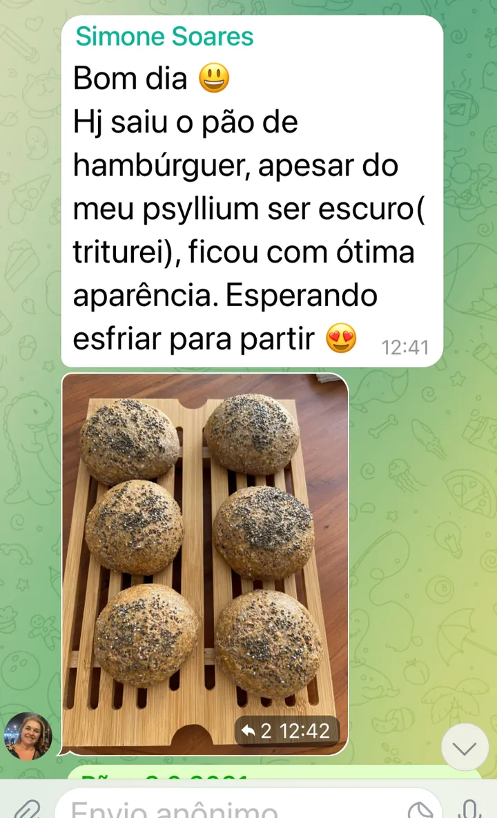 Depoimento no WhatsApp: pão de hambúrguer com ótima aparência
