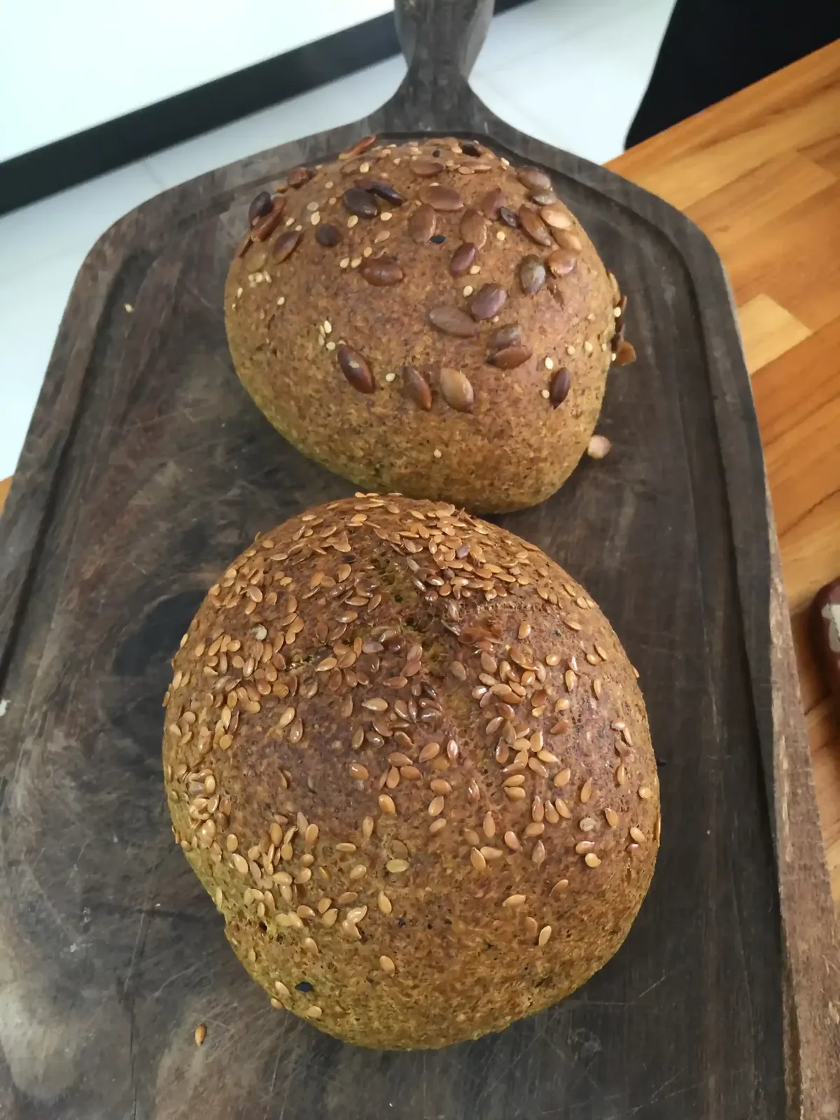 Pãezinhos com sementes low carb